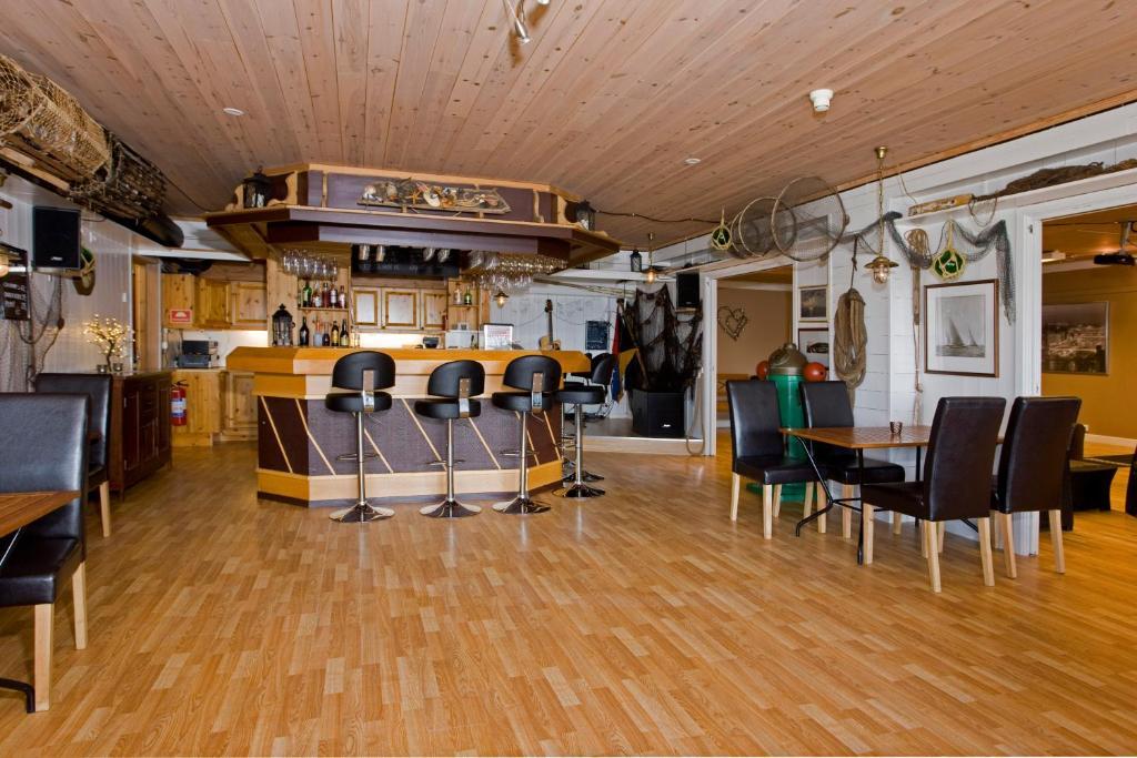 Søgne阿罗斯菲力森特旅馆公寓式酒店 外观 照片